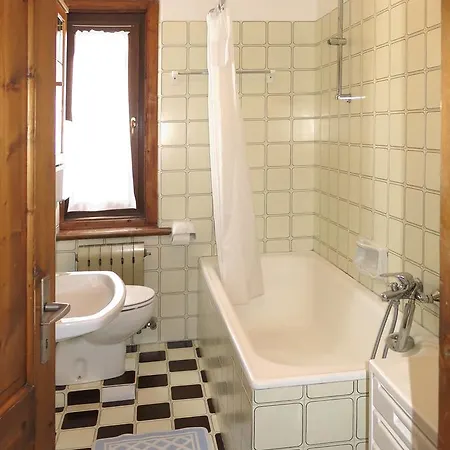 Casa Benny 256w